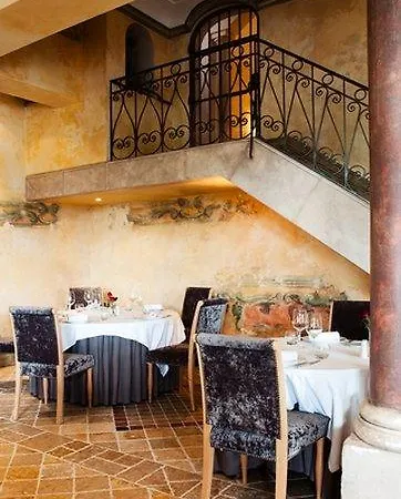 Otel Chateau Des Vigiers Monestier (Dordogne)
