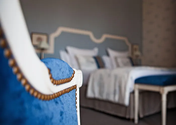 Chateau Des Vigiers 4*